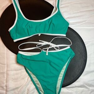 Cupshe Green/white Bikini Set